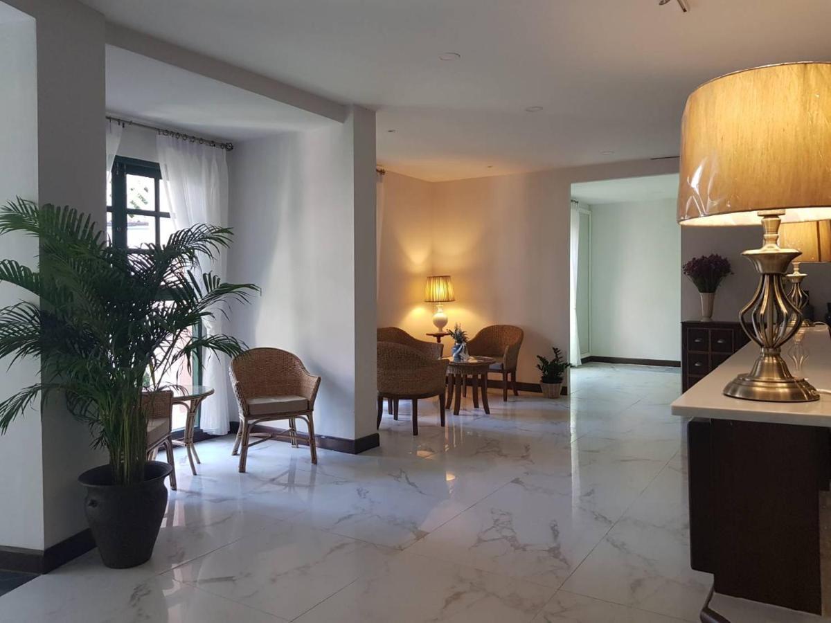 Hotel Rosy Chiang Mai Bagian luar foto