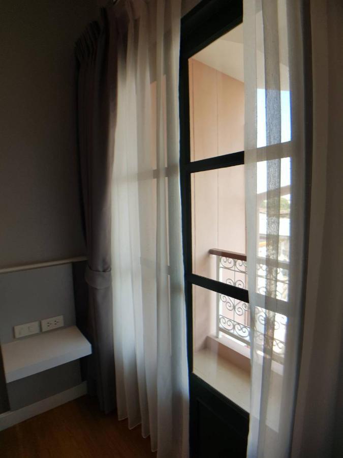 Hotel Rosy Chiang Mai Bagian luar foto